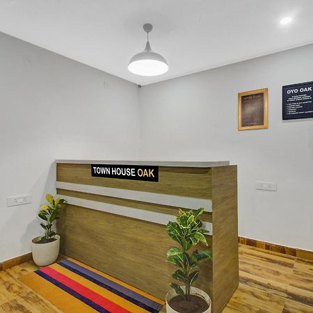 Super Townhouse Oak Hitec City Near Image Hospital 海得拉巴 外观 照片