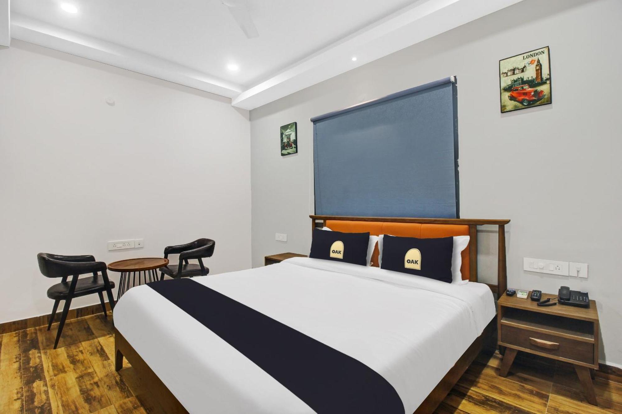 Super Townhouse Oak Hitec City Near Image Hospital 海得拉巴 外观 照片